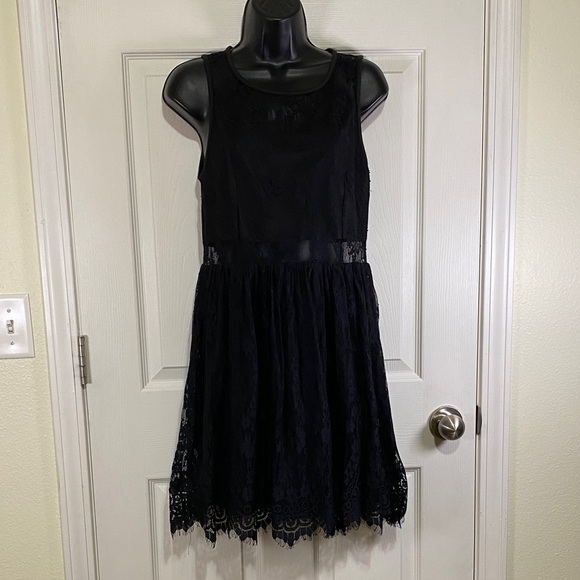 Francesca's Collections Dresses & Skirts - Francesca’s Black Lace Dress with Cutouts at Shoulders/Waist/Hem Large